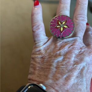 Elegant Pink and Gold Floral Ring